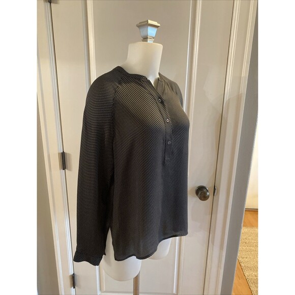 Vince Silk Popover Blouse Black White Long Sleeve Banded Collar Classic Size XS - Picture 3 of 14